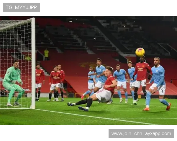 曼城肋部包抄带来致命点球机会