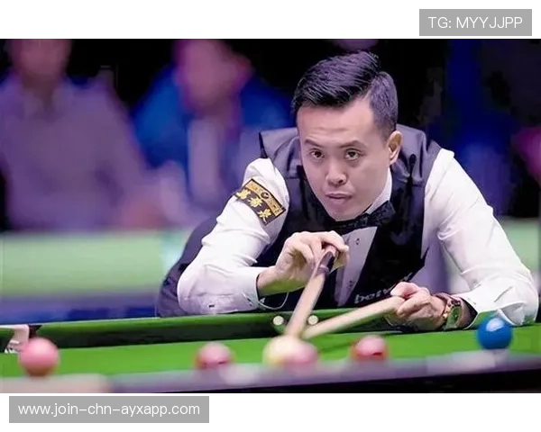 傅家俊训练照曝光，引中国球迷集体怀念