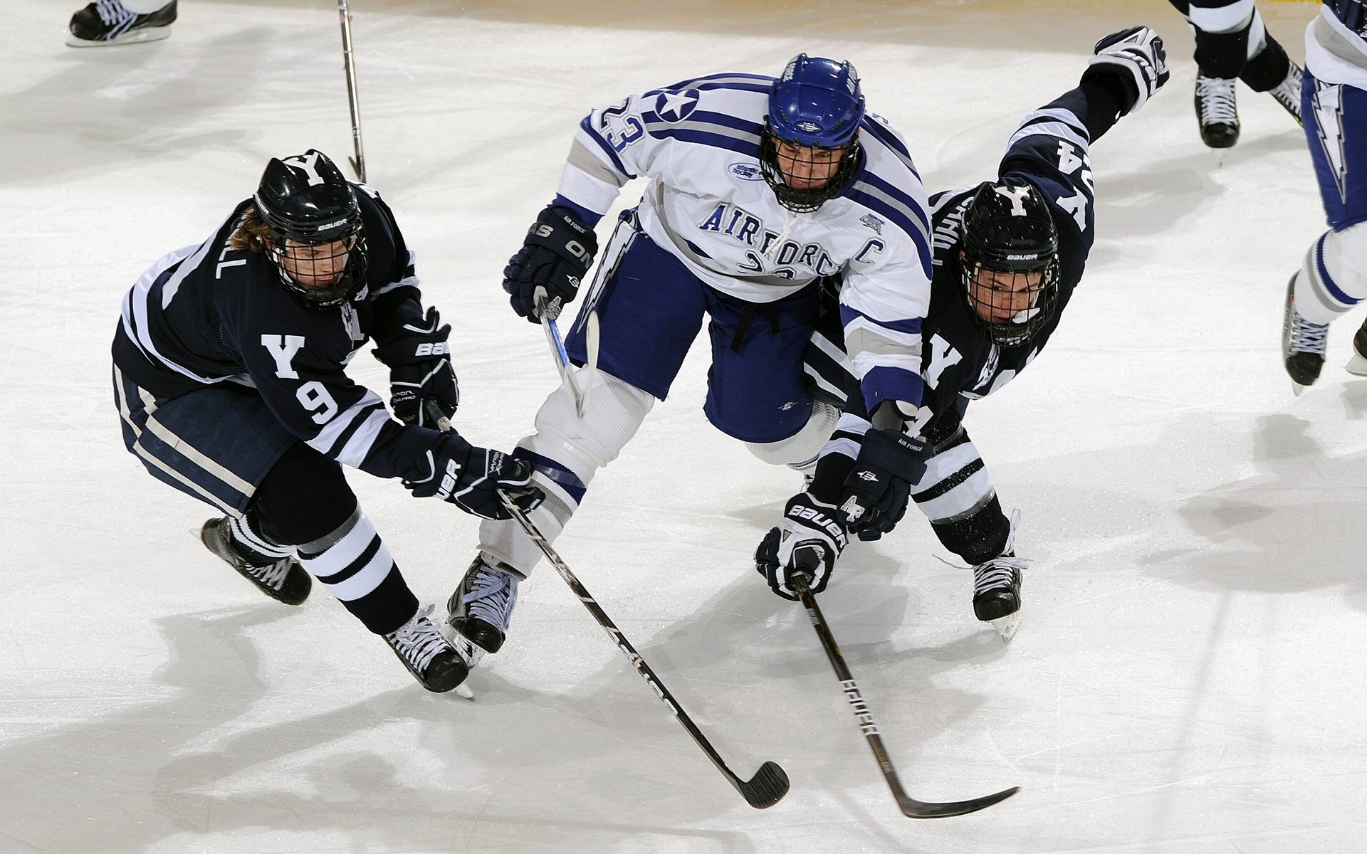 _篮网队攻守兼备，战胜强队信心满满_，篮网队战术